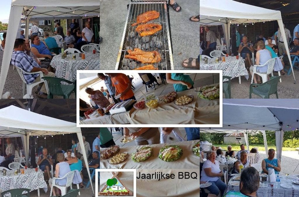 Jaarlijkse BBQ.