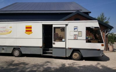 Winkelwagen komt langs op de camping.
